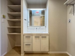 シャーメゾンレジデンス夜明 A0201号-6