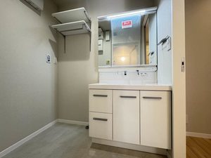 シャーメゾンレジデンス夜明 A0202号-6