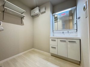 シャーメゾンレジデンス夜明 A0203号-6