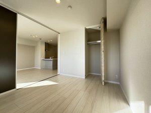 シャーメゾンレジデンス夜明 A0303号-8