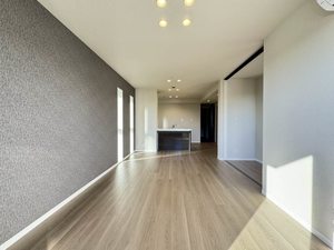 シャーメゾンレジデンス夜明 A0304号-2