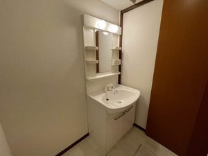 カーサ森 弐番館 ** B0102号-4