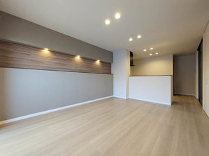 シャーメゾングラン南福岡 A0301号-2