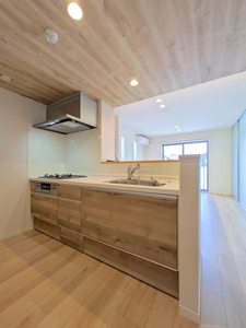 シャーメゾンステージ松山 A0201号-2