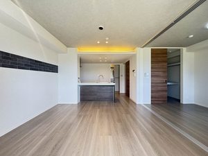 シャーメゾンステージ鳥栖　＊＊ A0202号-2