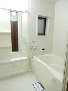 ルミエールＥ　＊ E0101号-4