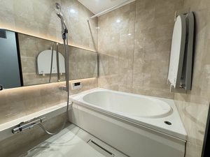 シャーメゾンハマヴィラガーデン警固 A0202号-8