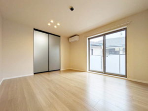 サン　ウィステリア A0201号-2