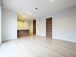 サン　ウィステリア A0201号-3