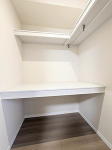 サン　ウィステリア A0301号-4