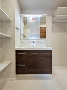 サン　ウィステリア A0303号-10