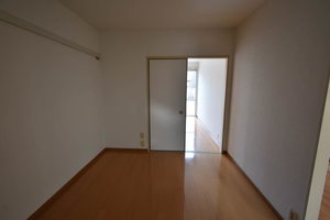 シャトー自由ヶ丘　Ａ棟　＊＊ A0102号-4