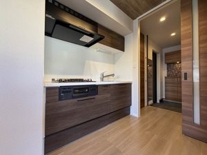 シャーメゾン アルメリア ** A0105号-3