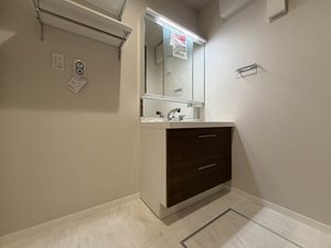 シャーメゾン アルメリア ** A0105号-5