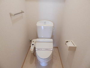 アンビシヨン　Ｂ棟　＊ B0102号-5