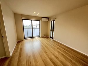 ＳｈａＭａｉｓｏｎ　ａｍｙ A0303号-5