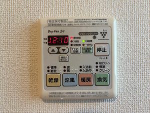 中島東１丁目貸家-10