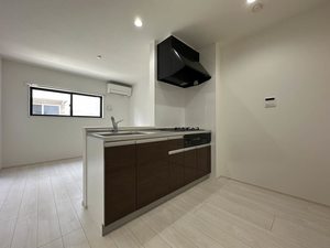 Ｅｌｌｉｎａ貴船Ⅲ A0203号-3