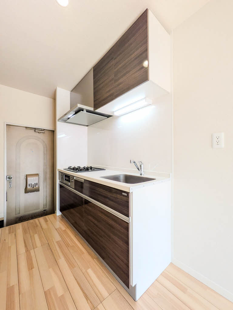 ラ・ビアンコ　＊＊ A0102号-3