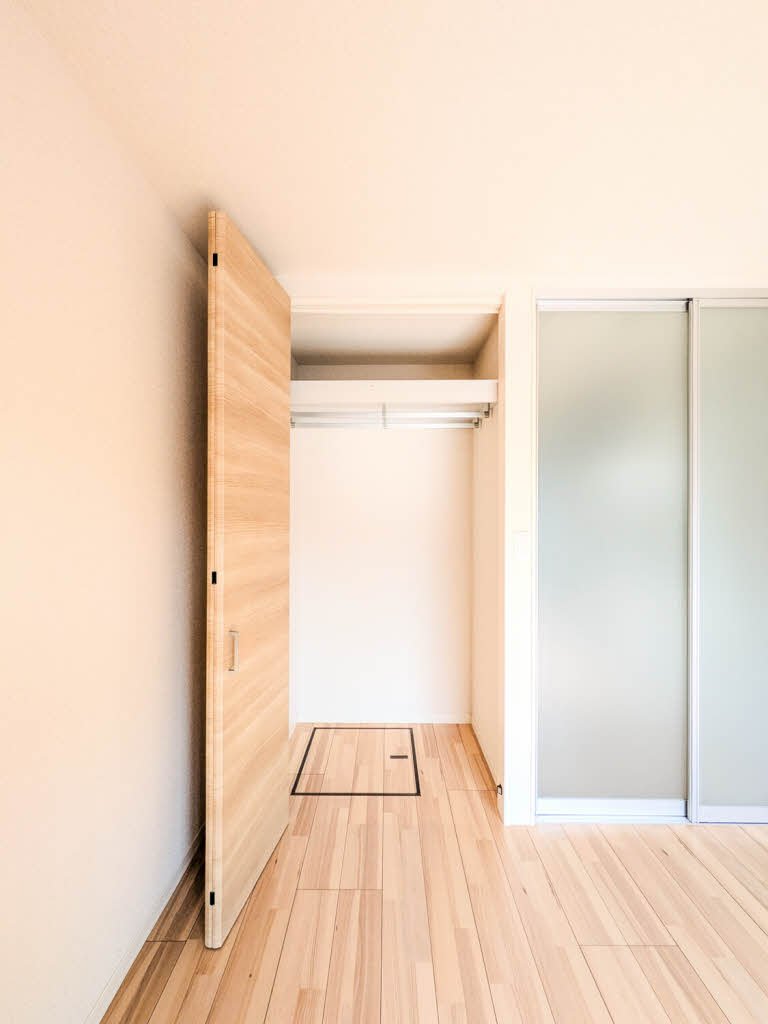 ラ・ビアンコ　＊＊ A0102号-5