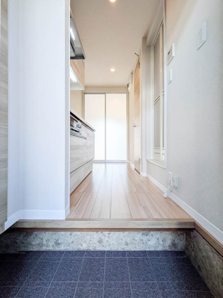 ラ・ビアンコ　＊＊ A0103号-11