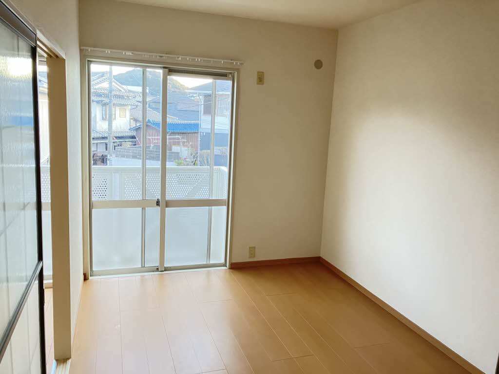 フォーレスト高須　Ａ棟　＊ A0201号-3