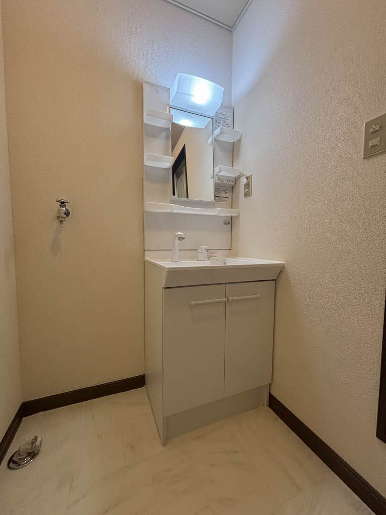 ファミール舞 A0202号-5