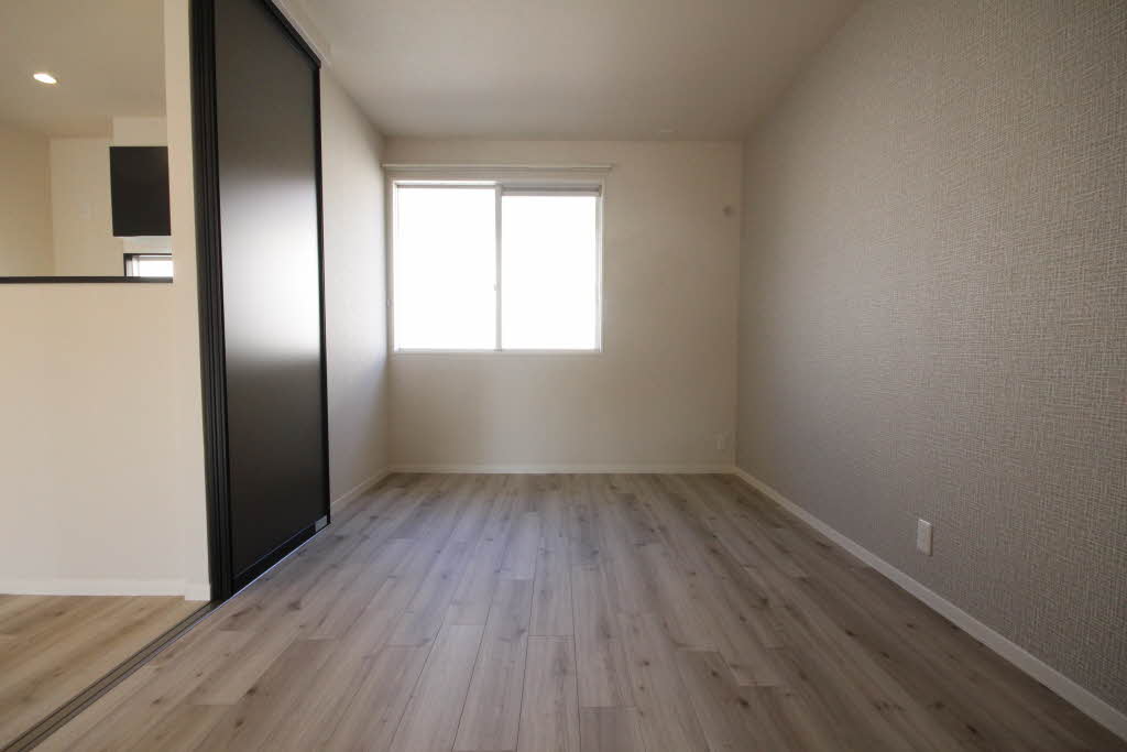 ファミール二島　Ａ棟　＊＊ A0202号-4