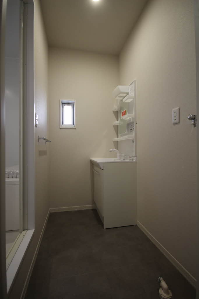 ファミール二島　Ａ棟　＊＊ A0202号-7