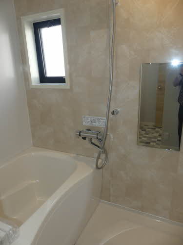 ディアス恒久　Ｂ棟　＊ B0102号-8