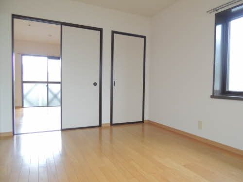 クレール新春日　Ｂ棟　＊＊ B0201号-9