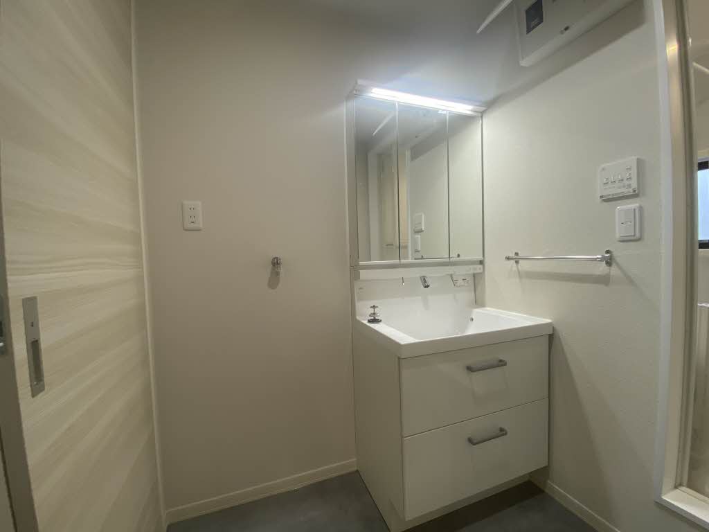 Ｋフラット　Ａ棟　＊A0203-4