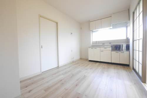 フィールドコート本城 D棟 D0102号-1