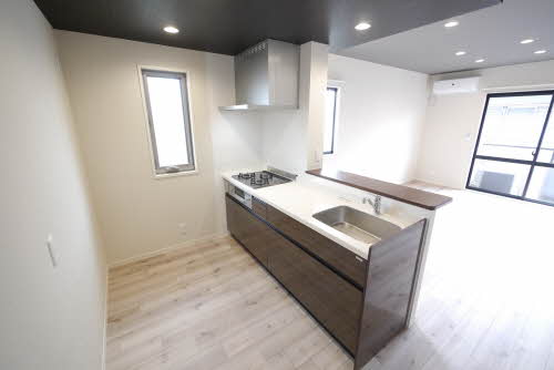 グリーンビレッジ湯川　Ａ棟 A0202号-2