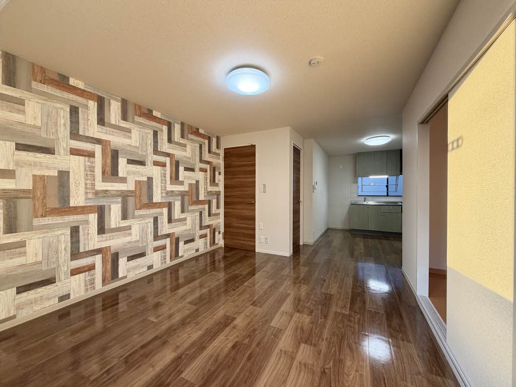 タウンコート A棟 ** A0102号-2