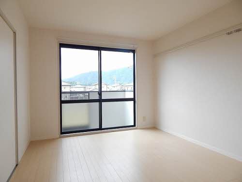 プティ・ボヌール B棟 ** B0201号-5