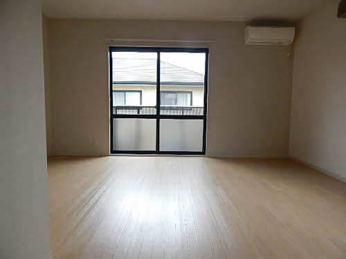 ラフィネ・香嵐　Ｄ棟　＊ D0201号-3