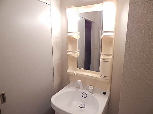 ラフィネ・香嵐　Ｄ棟　＊ D0201号-10