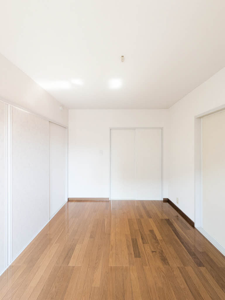 モダニティ八分字　Ｂ棟　＊＊ B0102号-4