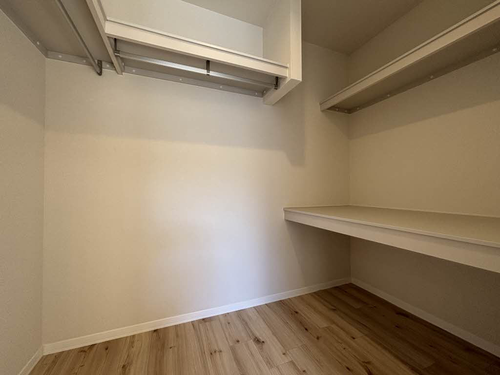 ドミール谷口　Ｂ棟　＊＊ B0101号-13