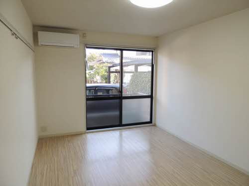 ソフィア月出　Ｂ棟　＊＊ B0105号-1