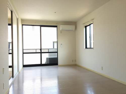 ヴァン・ヴェール　Ｃ棟　＊＊ C0203号-3