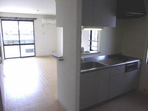 プレステージ　Ⅳ　＊＊ D0201号-2