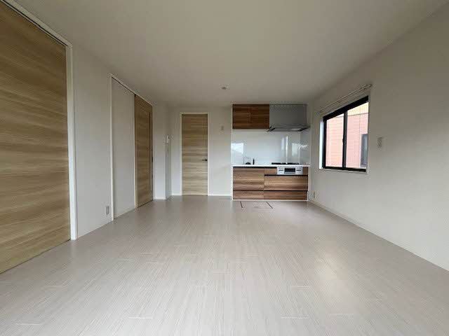 ディアスウエスト　Ｂ棟　＊＊ B0101号-1