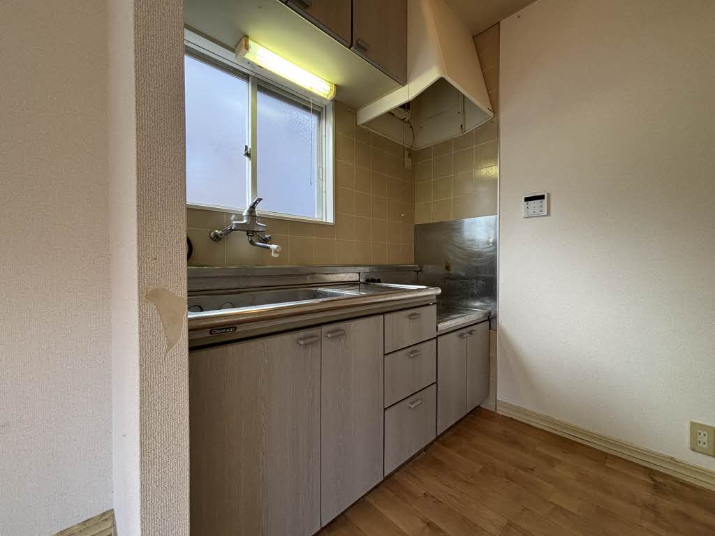 エスポワール尾上　Ｃ棟　＊ C0102号-3