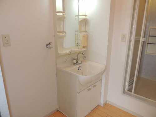 ベルハイツ　Ｂ棟　＊＊ B0101号-5