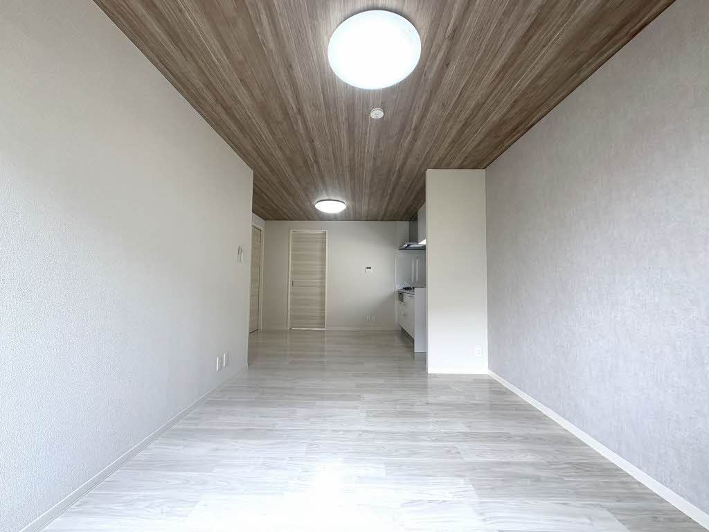 クレストコート　Ａ棟　＊＊ A0202号-14