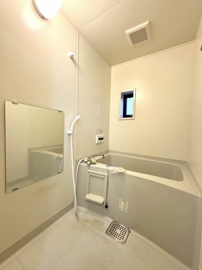 アヴェニール・アージュ A棟 ** A0101号-4