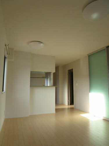 リジェール尾倉パートⅡ　Ｂ棟　＊ B0202号-3