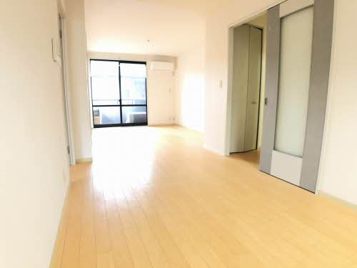 リジェール尾倉パートⅡ　Ｅ棟　＊ E0202号-2